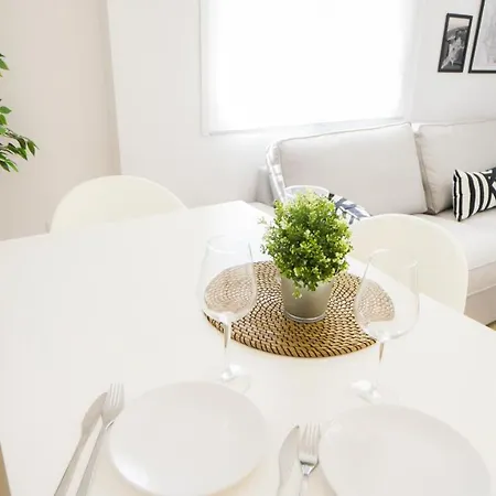 Rentalsevilla Tadeo Soler Апартаменты *