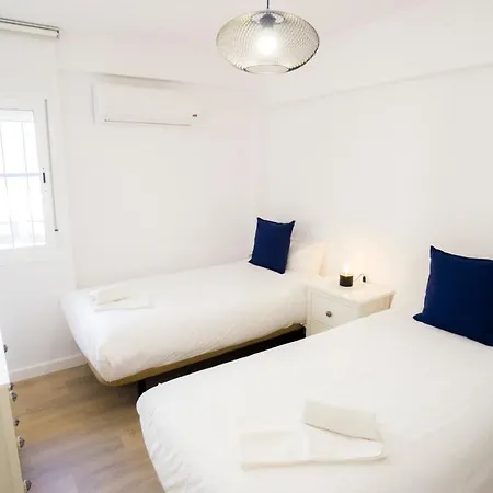 Rentalsevilla Tadeo Soler アパート